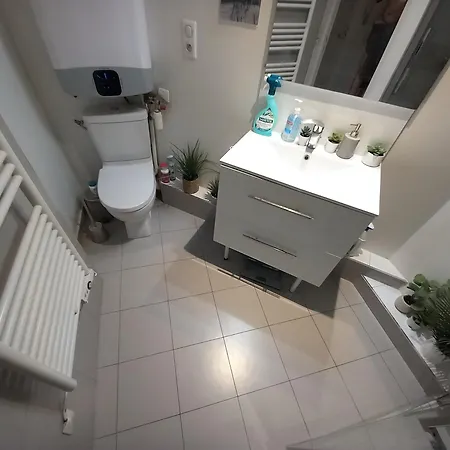 Apartment Gare Montparnasse 1minute,center 6 Eme ,close To Eiffel Tour And Louvre Meusm ,amusing Place